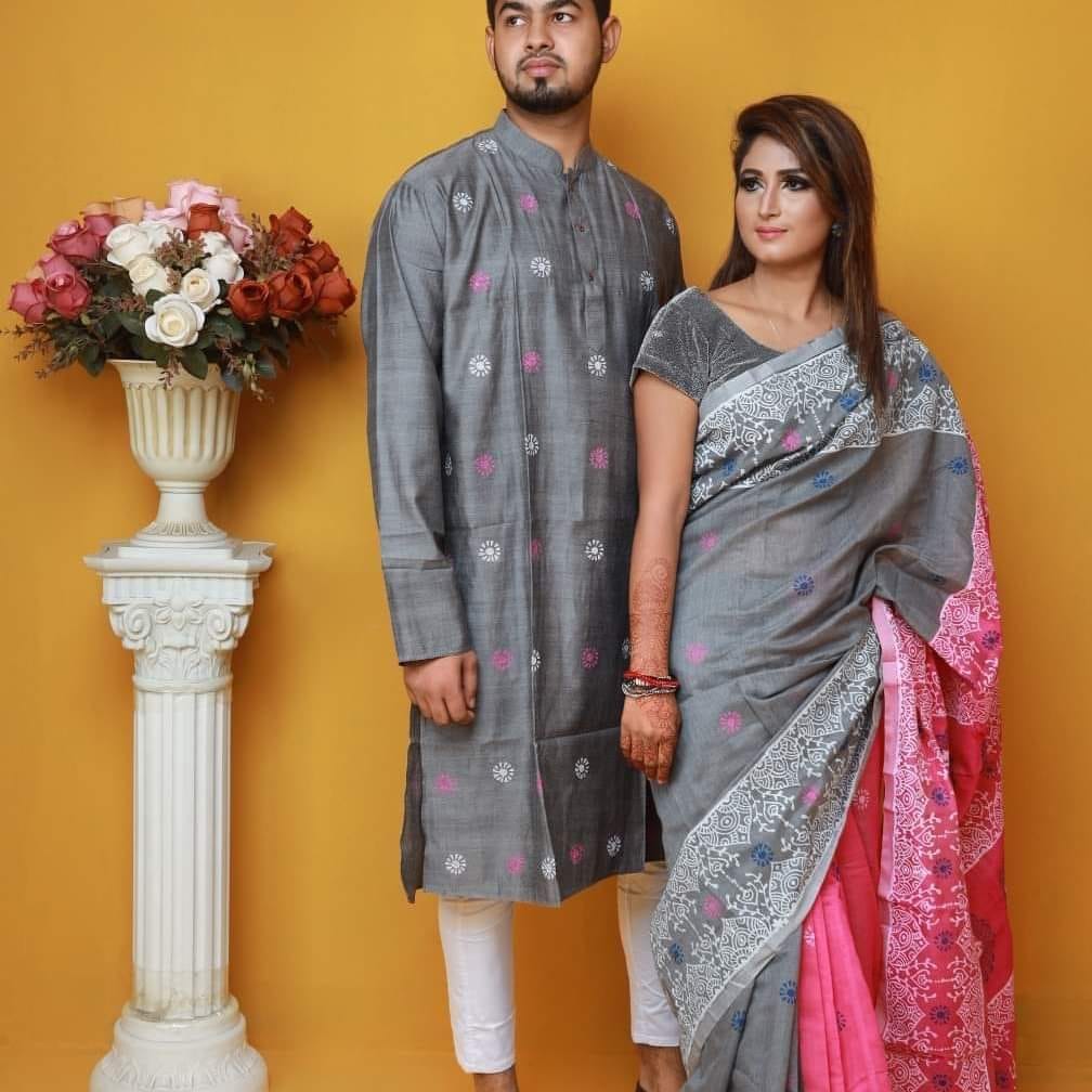 কাপল ড্রেস